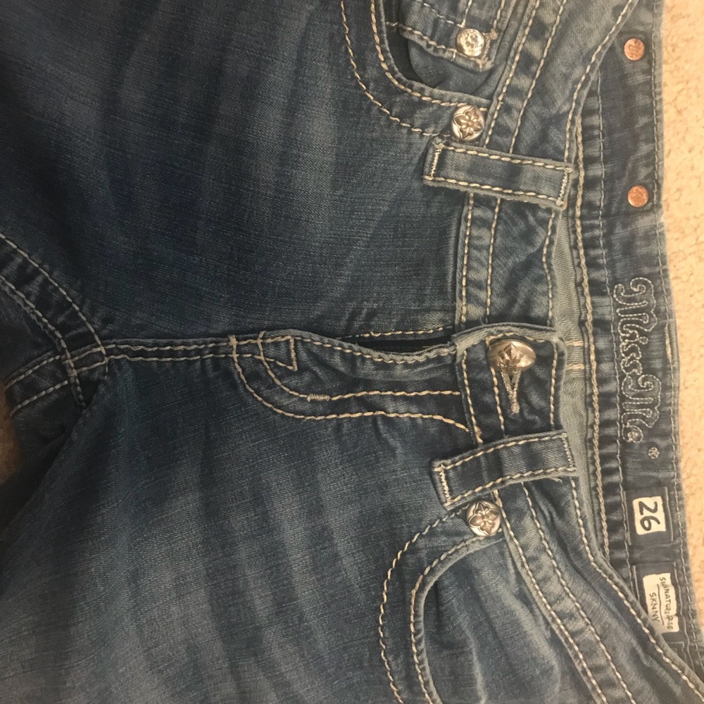 Miss Me Signature Skinny Jeans - Picture 6 of 8